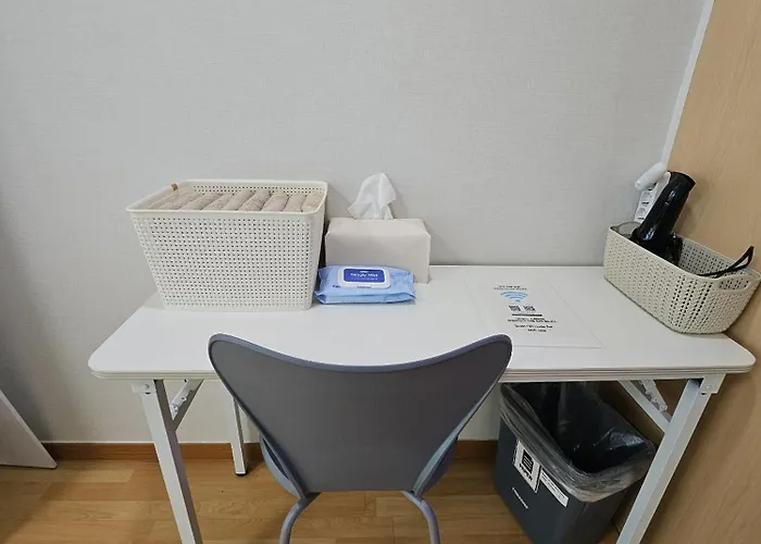 Hongdae Cleanhouse